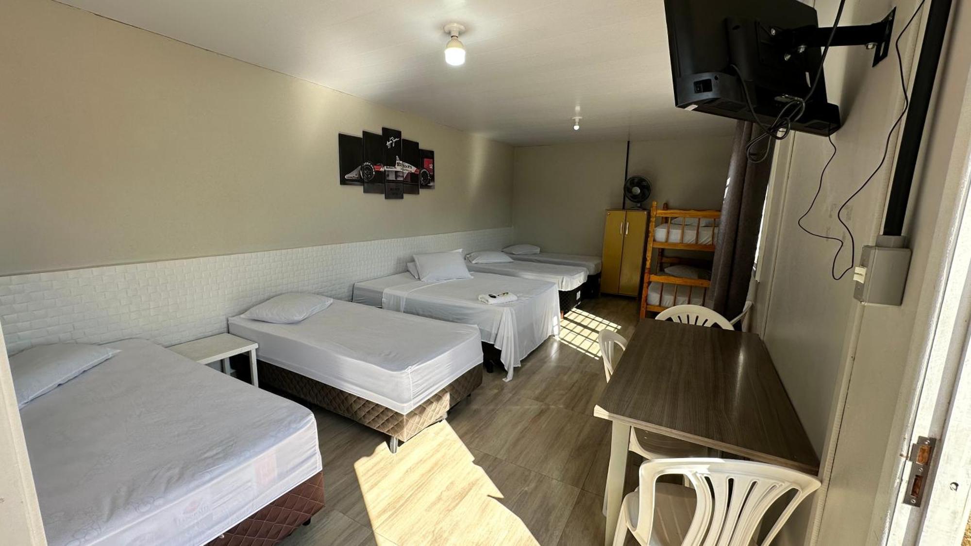 קסטרו Hotel Rota Dos Tropeiros מראה חיצוני תמונה